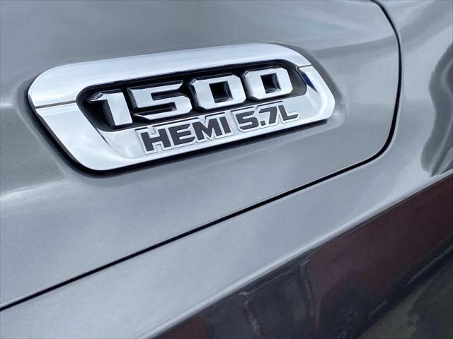 2020 Ram 1500 Big Horn Crew Cab 4x4 5'7" Box