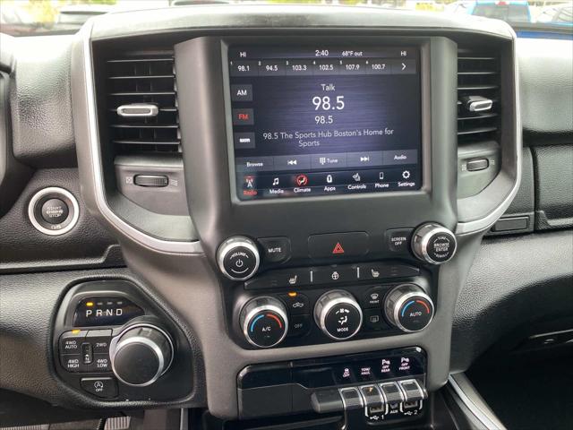2020 Ram 1500 Big Horn Crew Cab 4x4 5'7" Box