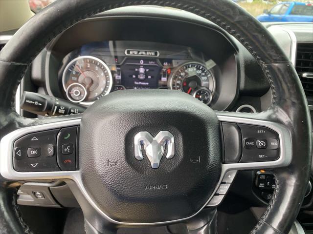 2020 Ram 1500 Big Horn Crew Cab 4x4 5'7" Box