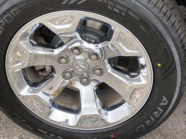 2020 Ram 1500 Big Horn Crew Cab 4x4 5'7" Box