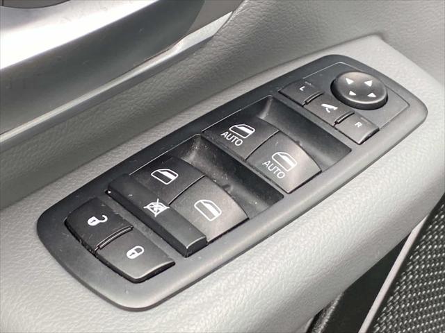 2020 Ram 1500 Big Horn Crew Cab 4x4 5'7" Box