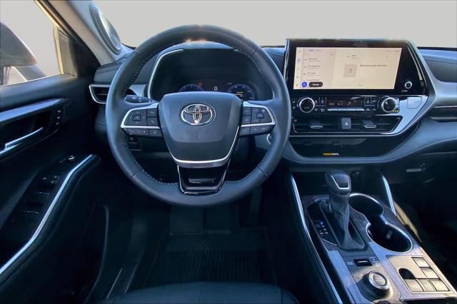 Used 2025 Toyota Highlander Limited For Sale in Lubbock, TX