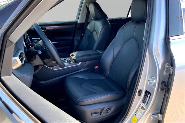 Used 2025 Toyota Highlander Limited For Sale in Lubbock, TX