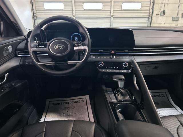 2025 Hyundai Elantra Limited
