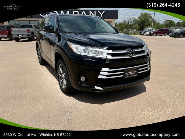 2019 Toyota Highlander XLE for sale in Wichita, KS
