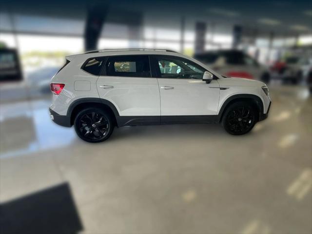2022 Volkswagen Taos 1.5T SEL