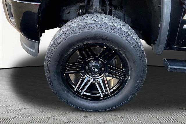 2014 GMC Sierra 1500 Denali Pickup 4D 5 3/4 ft
