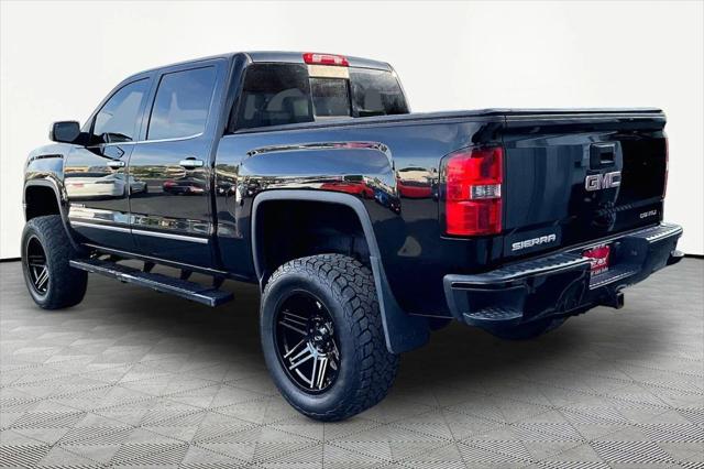 2014 GMC Sierra 1500 Denali Pickup 4D 5 3/4 ft