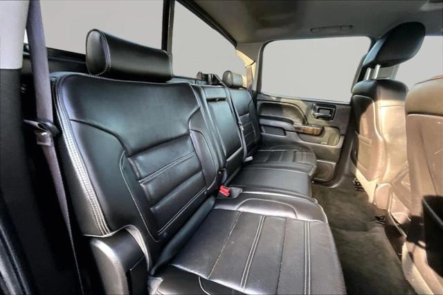 2014 GMC Sierra 1500 Denali Pickup 4D 5 3/4 ft