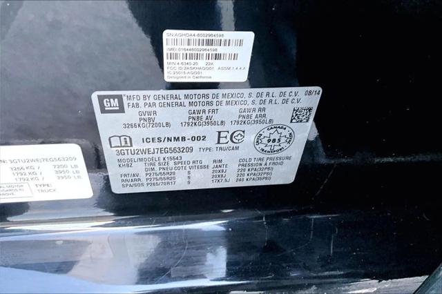 2014 GMC Sierra 1500 Denali Pickup 4D 5 3/4 ft