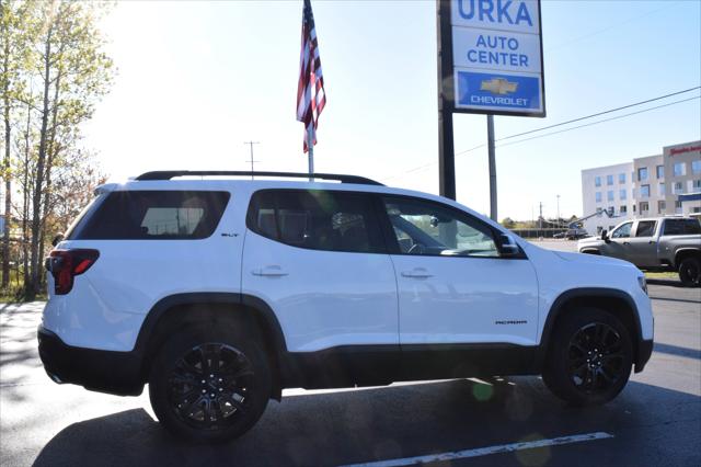 2023 GMC Acadia AWD SLT