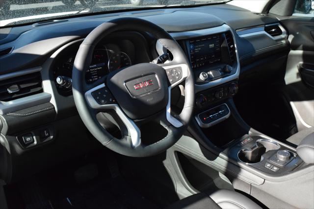 2023 GMC Acadia AWD SLT