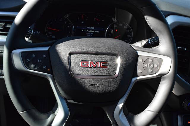 2023 GMC Acadia AWD SLT