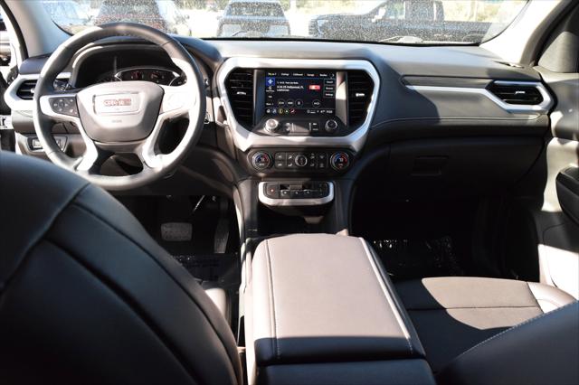 2023 GMC Acadia AWD SLT