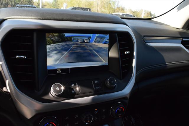 2023 GMC Acadia AWD SLT