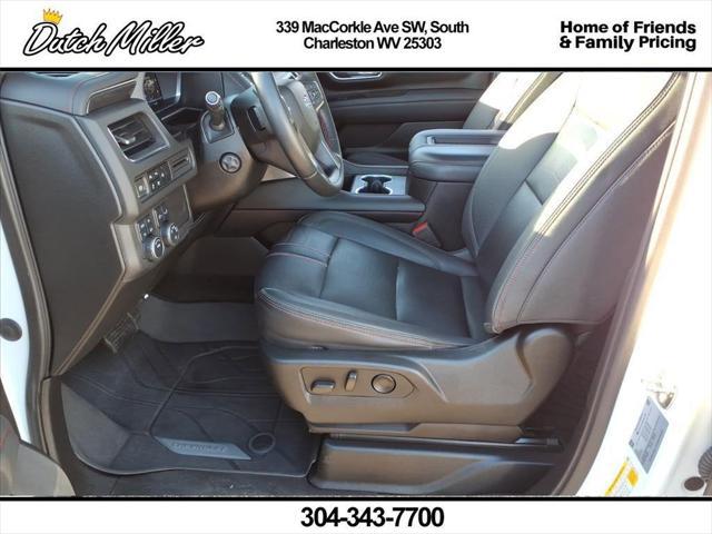 2023 Chevrolet Suburban 4WD RST