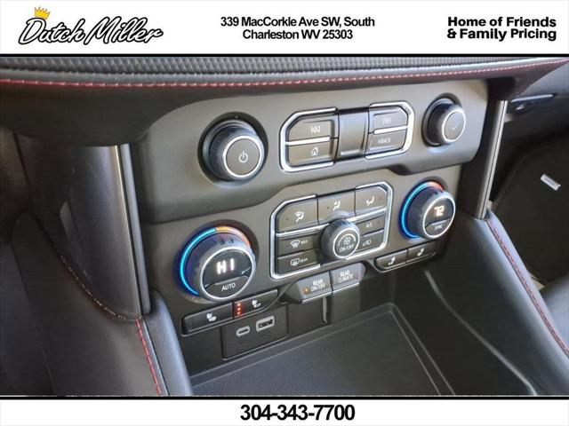 2023 Chevrolet Suburban 4WD RST