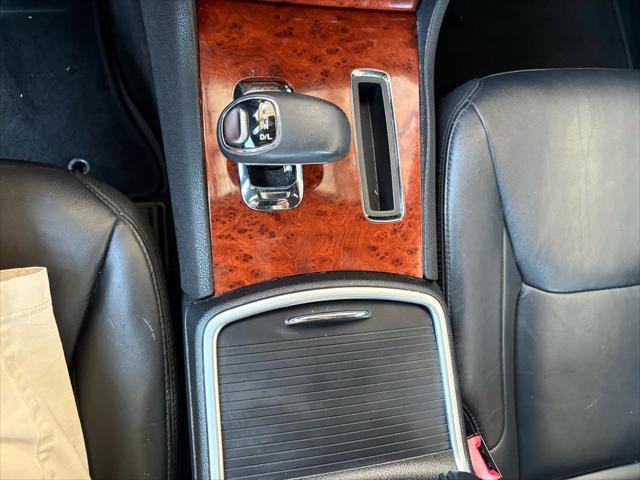 2012 Chrysler 300 Limited