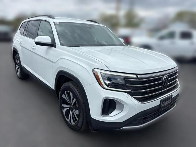 2024 Volkswagen Atlas 2.0T SE for sale in Prior Lake, MN
