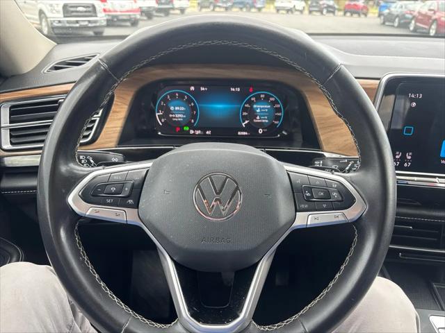 2024 Volkswagen Atlas 2.0T SE