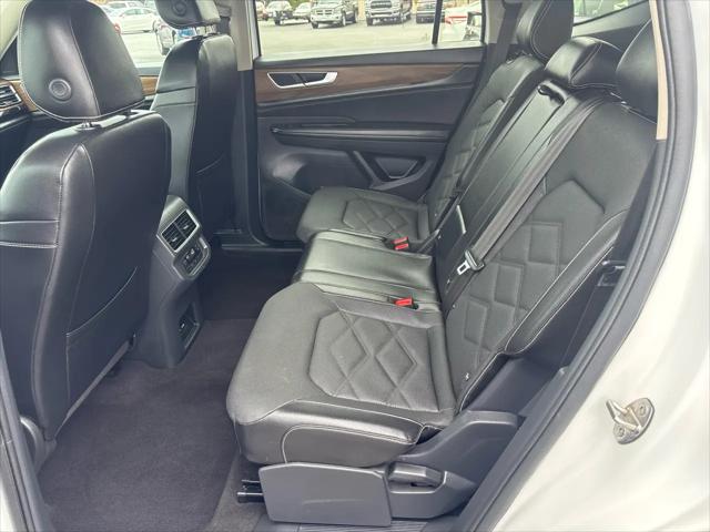 2024 Volkswagen Atlas 2.0T SE