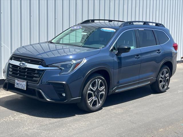 2024 Subaru Ascent Limited 7 Passenger's photo