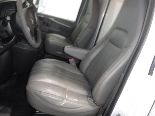 2014 Chevrolet Express Cutaway 3500