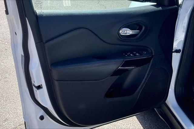 2021 Jeep Cherokee Altitude FWD