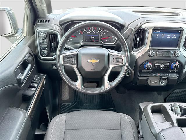 2021 Chevrolet Silverado 1500 4WD Crew Cab Short Bed LT