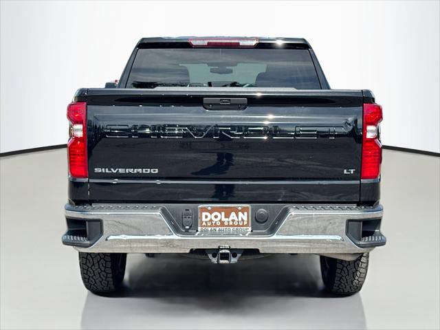 2021 Chevrolet Silverado 1500 4WD Crew Cab Short Bed LT