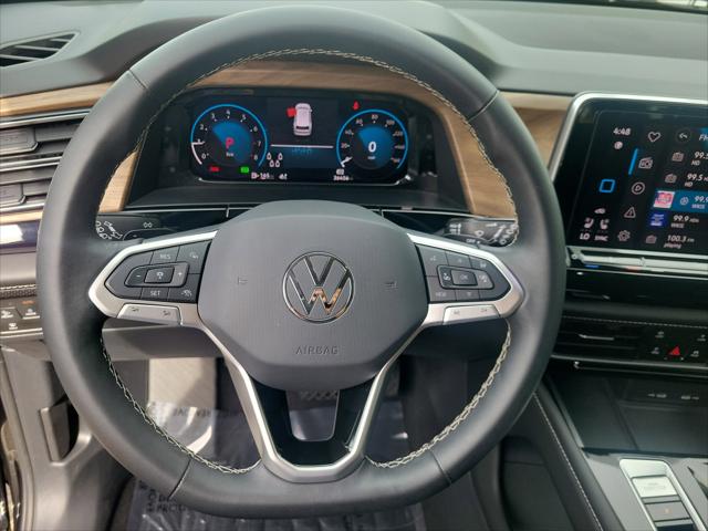 2024 Volkswagen Atlas 2.0T SE w/Technology