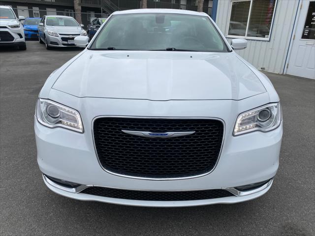 2021 Chrysler 300 Touring L AWD