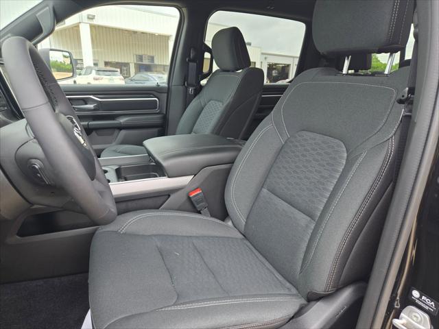 2025 Ram 1500 Lone Star Crew Cab 4x2 5'7" Box