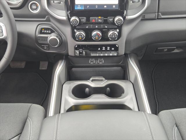 2025 Ram 1500 Lone Star Crew Cab 4x2 5'7" Box