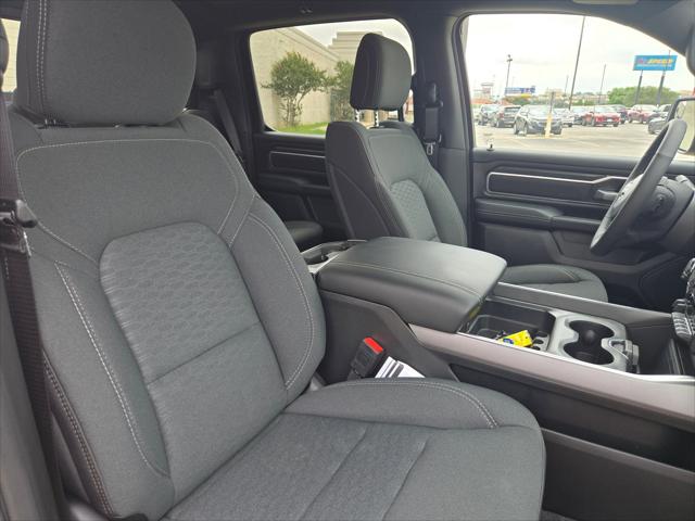 2025 Ram 1500 Lone Star Crew Cab 4x2 5'7" Box