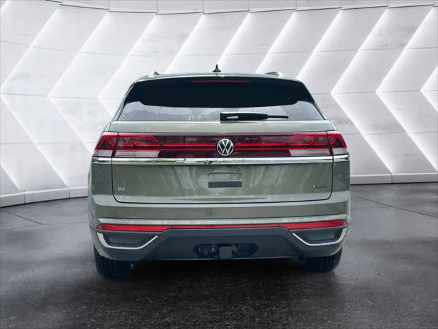 2026 Volkswagen Atlas Cross Sport SE with Technology