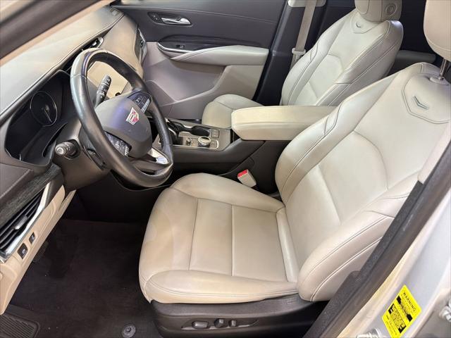 2020 Cadillac XT4 FWD Premium Luxury