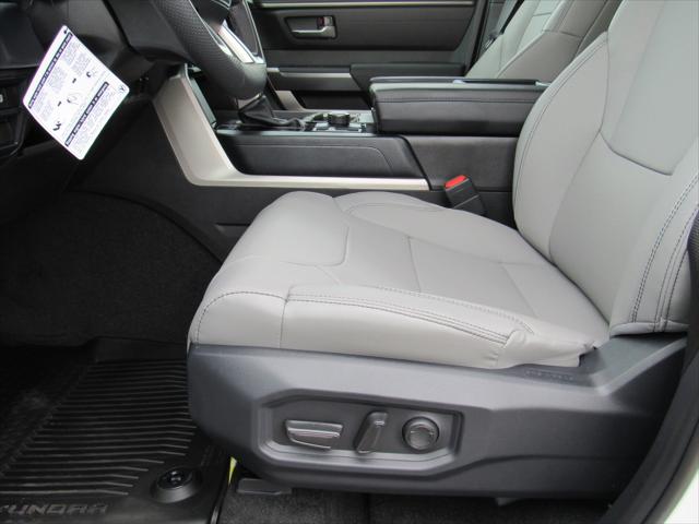 2026 Toyota Tundra SR5 CrewMax 5.5' Bed