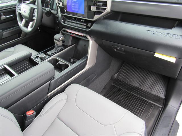 2026 Toyota Tundra SR5 CrewMax 5.5' Bed