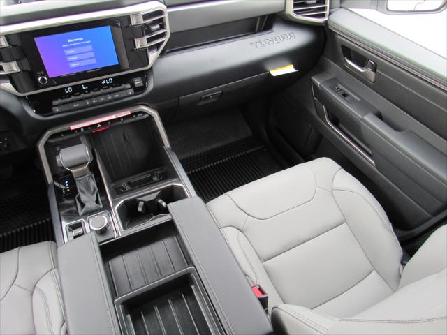 2026 Toyota Tundra SR5 CrewMax 5.5' Bed