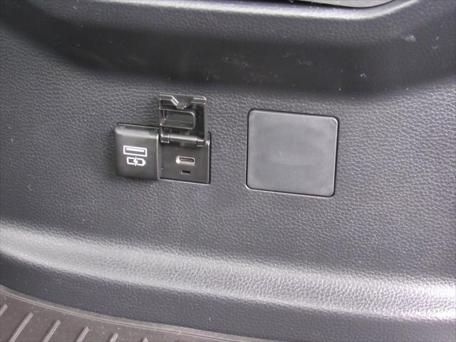 2026 Toyota Tundra SR5 CrewMax 5.5' Bed