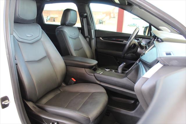 2024 Cadillac XT5 FWD Premium Luxury