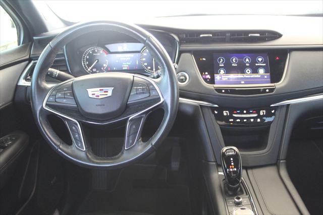 2024 Cadillac XT5 FWD Premium Luxury