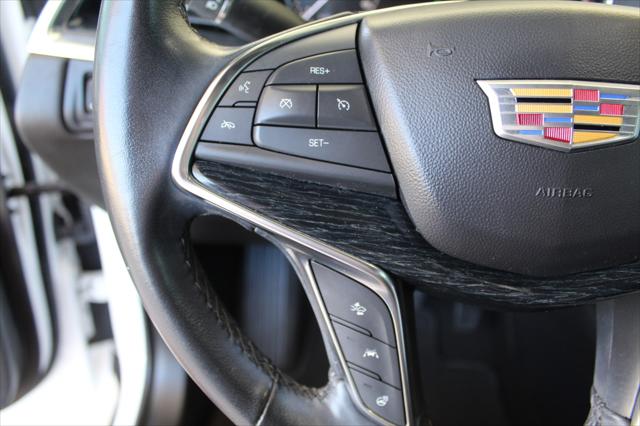 2024 Cadillac XT5 FWD Premium Luxury