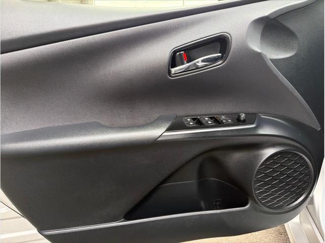 2016 Toyota Prius Three Hatchback 4D