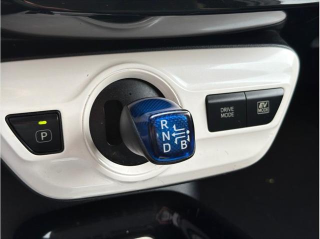 2016 Toyota Prius Three Hatchback 4D