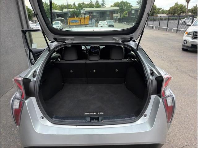 2016 Toyota Prius Three Hatchback 4D