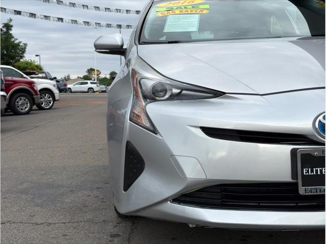 2016 Toyota Prius Three Hatchback 4D