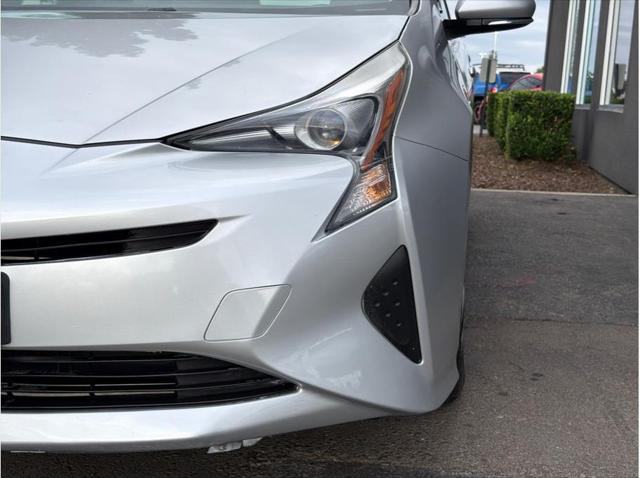 2016 Toyota Prius Three Hatchback 4D