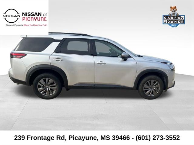 2025 Nissan Pathfinder SV 4WD